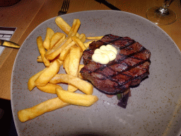 Meat with fries at the Hereford Steikhús restaurant