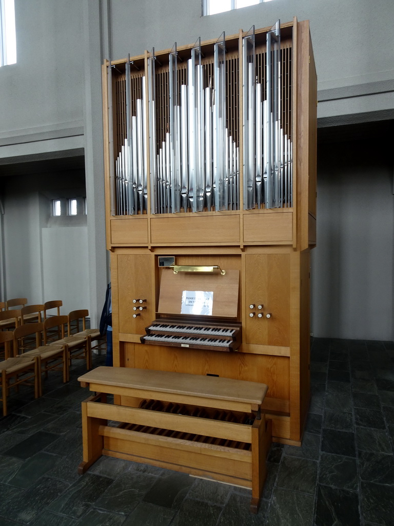Small organ at the Hallgrímskirkja church