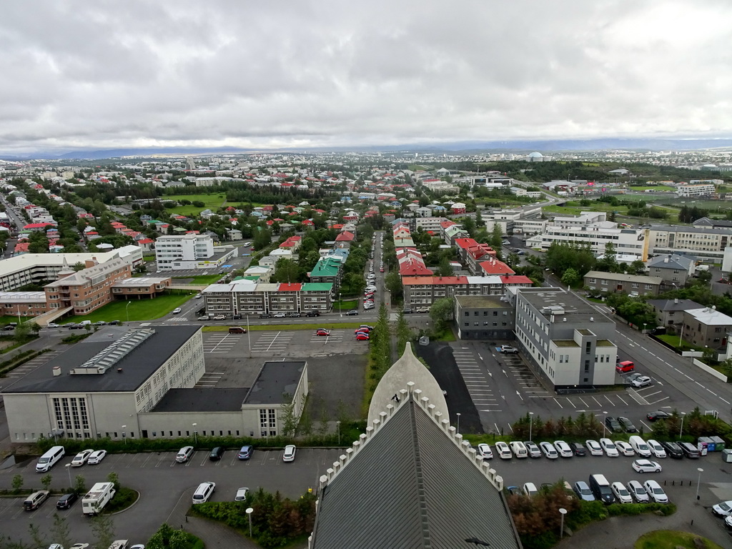 The southeast side of the city with the Perlan building and the Hostel B47 building, viewed from the tower of the Hallgrímskirkja church