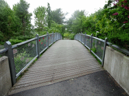Bridge from the Húsdýragarðurinn zoo to the Fjölskyldugarðurinn park