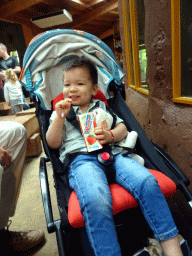 Max having a drink in the Africa House of the Ouwehands Dierenpark zoo