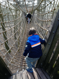 Max on a wire bridge at the Berenbos Expedition at the Ouwehands Dierenpark zoo