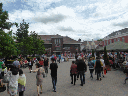 Restaurants and shops at the Designer Outlet Roermond