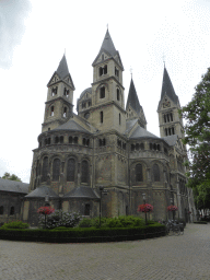 Northeast side of the Munsterkerk church, viewed from the Munsterplein square