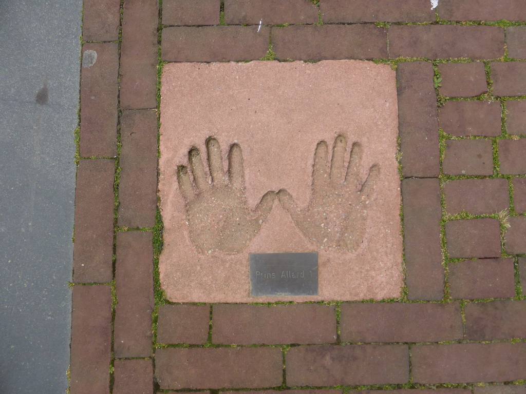 Hand print of Prins Allard at the Walk of Fame at the Heilige Geeststraat street