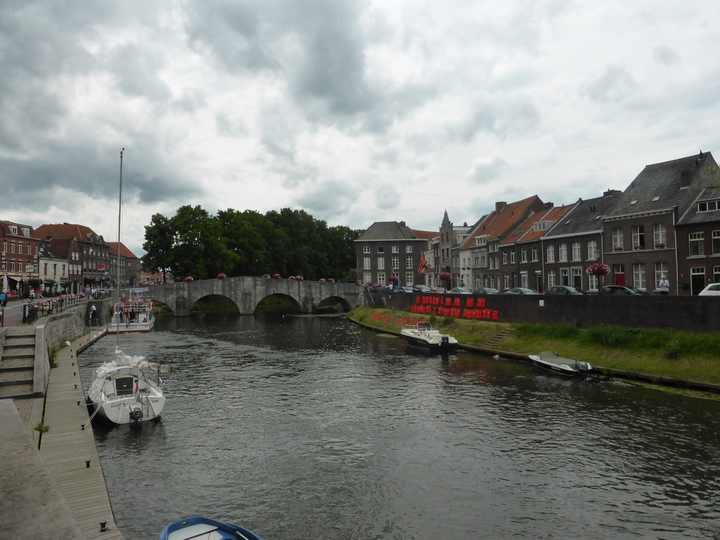 The Maria Theresa bridge over the Roer river, viewed from the Roerkade street