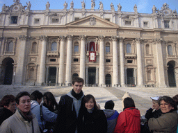 Tim, Miaomiao and the facade of St. Peter`s Basilica, with the Pope`s Window