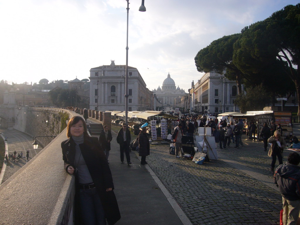 Miaomiao with the Via della Conciliazione street and St. Peter`s Basilica