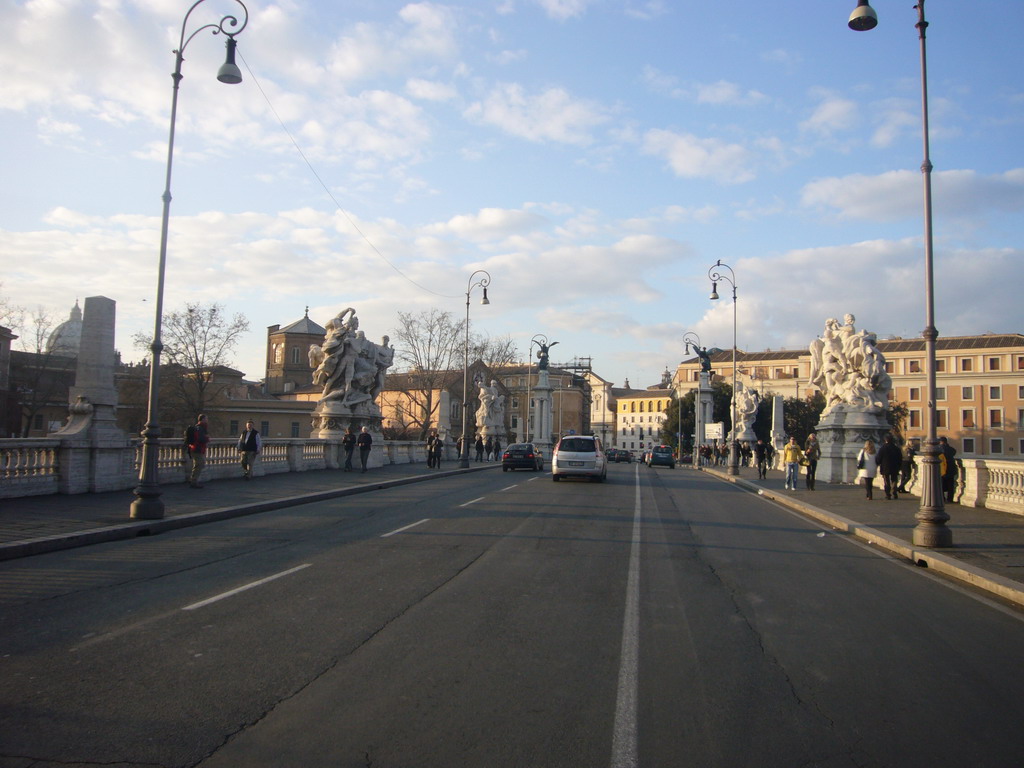 The Ponte Vitorio Emanuele II bridge