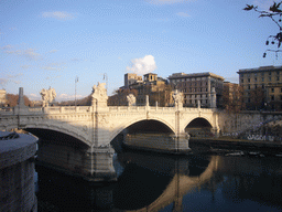 The Ponte Vittorio Emanuele II bridge and the Tiber river