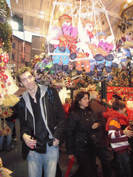 Tim with a beer at the christmas market on the Piazza Navona