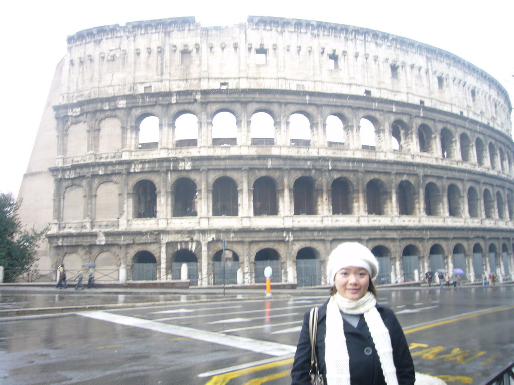 Miaomiao at the Colosseum