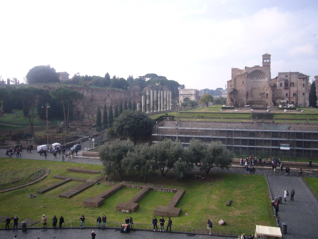 The Palatine Hill, the Temple of Venus and Roma, the Via Sacra and the Arch of Titus at the Forum Romanum, viewed from level 1 of the Colosseum