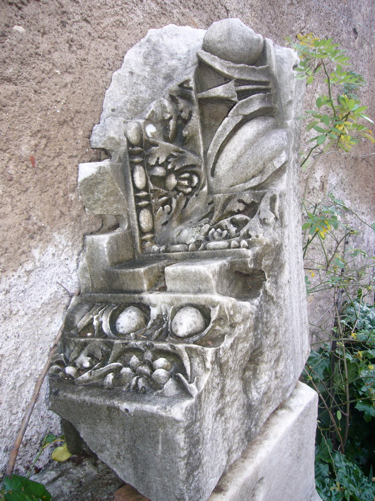 Column relief at the Palatine Hill