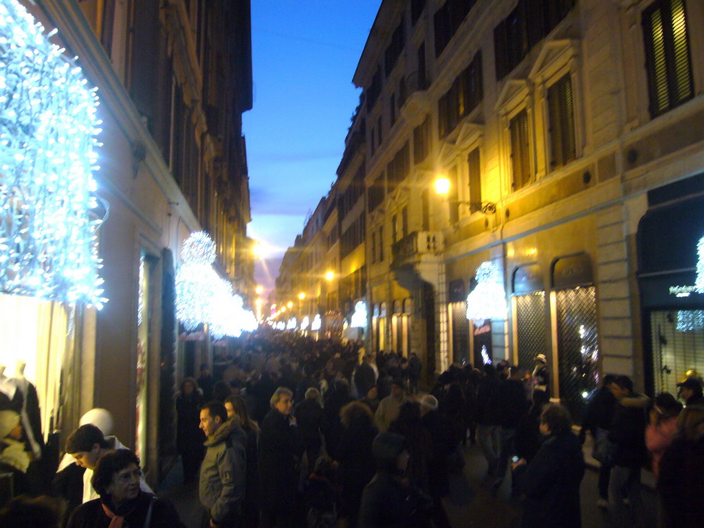 The Via dei Condotti street, by night