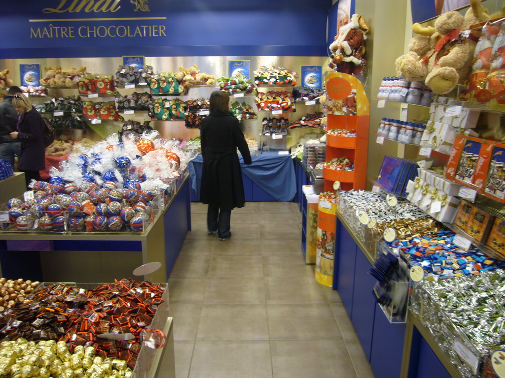 Miaomiao in a chocolate shop at the Castel Romano Designer Outlet