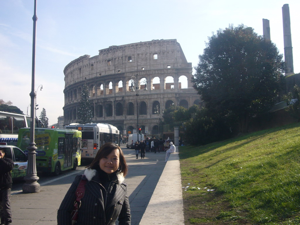 Miaomiao at the Colosseum