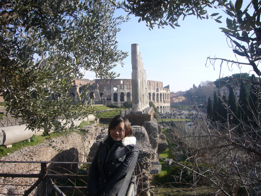 Miaomiao at the Colosseum and pillars beside the Temple of Venus and Roma, at the Forum Romanum