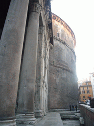The right side of the Pantheon