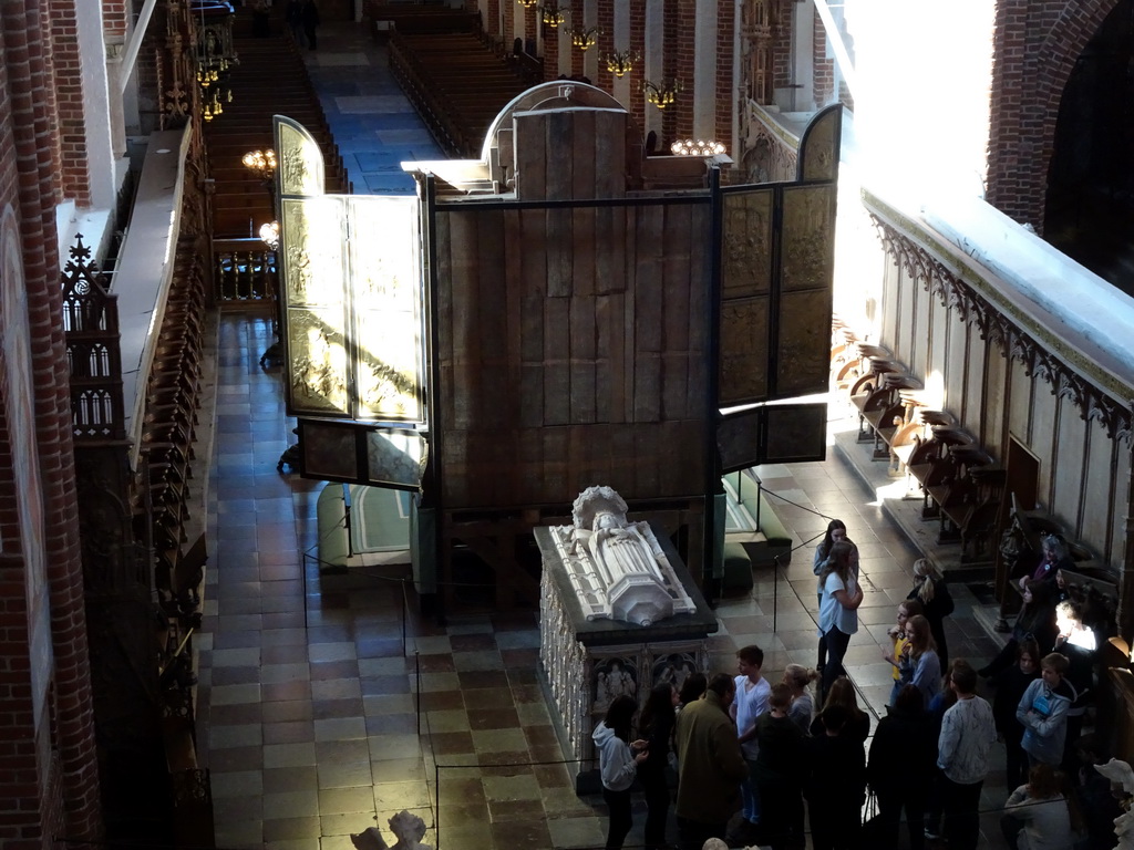 The choir with the tomb of Queen Margrete I and the back side of the altarpiece of the Roskilde Cathedral, viewed from the upper floor