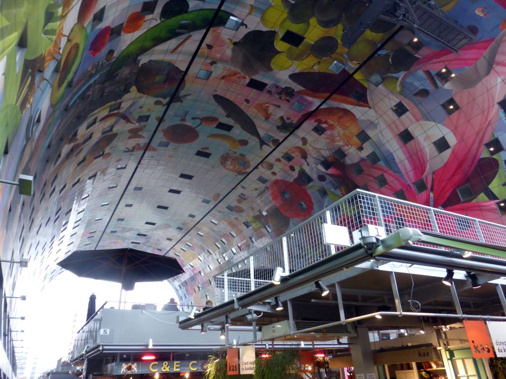 The Markthal building with its ceiling and market stalls