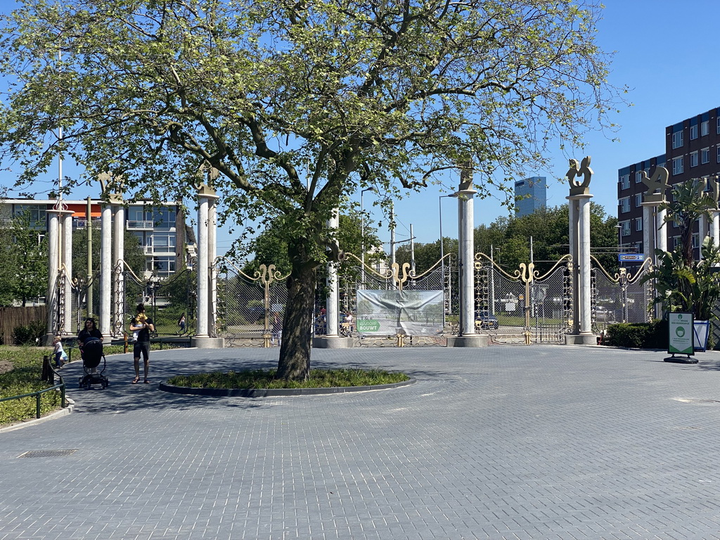 The cityside entrance of the Diergaarde Blijdorp zoo