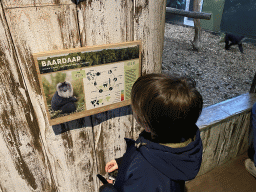 Max and a Lion-tailed Macaque at the Asia House at the Asia area at the Diergaarde Blijdorp zoo, with explanation