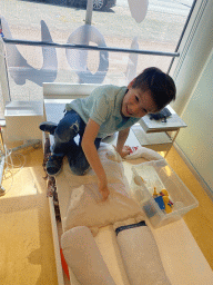 Max at the doctor`s room at the lower floor of the Villa Zebra museum