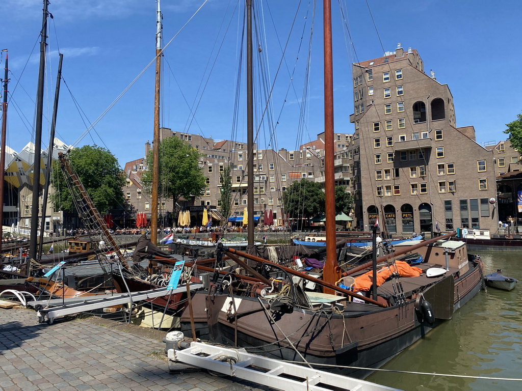 Boats in the Oudehaven harbour