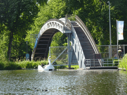 Water cycle at the Speelwijck area and pedestrian bridge over the Ringdijk street in front of the Plaswijckpark recreation park