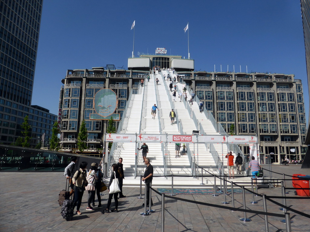 The `De Trap` staircase leading from the Stationsplein square to the top of the Groothandelsgebouw building