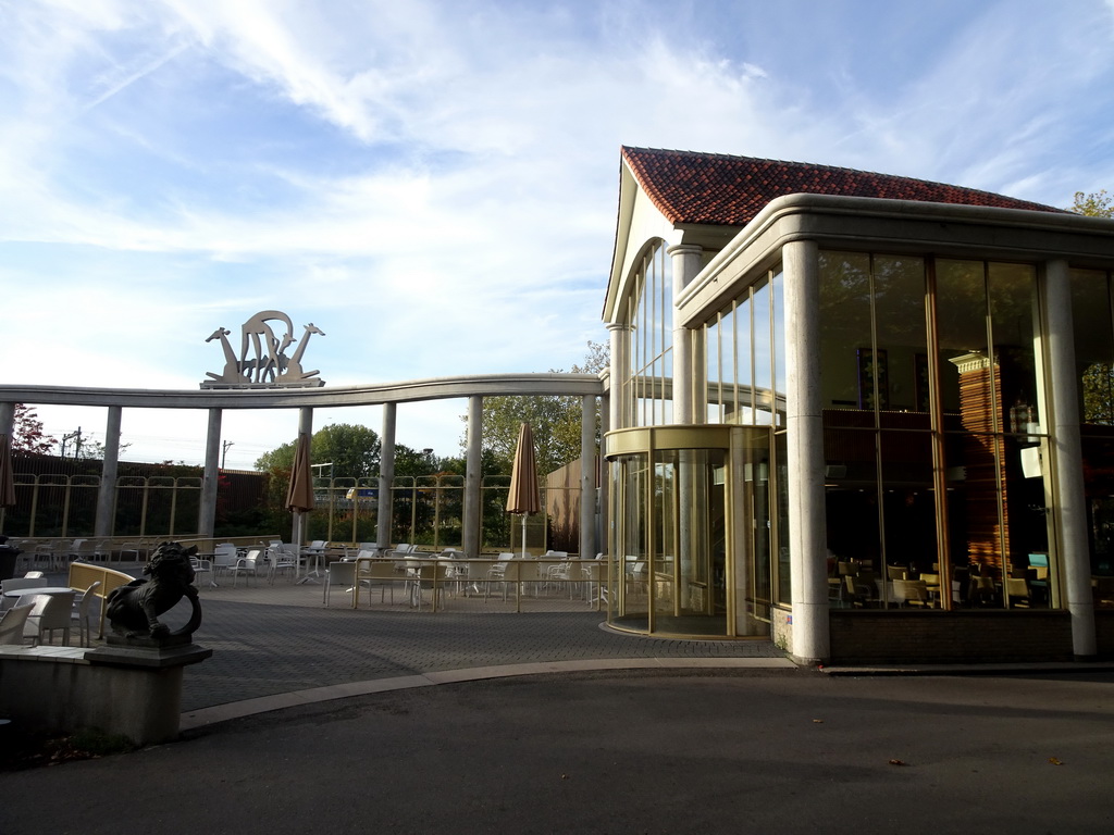 Front of the Poort van Azië restaurant at the Asia area at the Diergaarde Blijdorp zoo