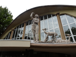 Statues at the front of the Rivièrahal building at the Africa area at the Diergaarde Blijdorp zoo