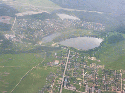 View on the towns of Vozrozhdeniye and Nizino, from the plane from Tallinn