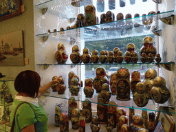 Miaomiao with Matryoshka dolls in a shop at Italyanskaya street