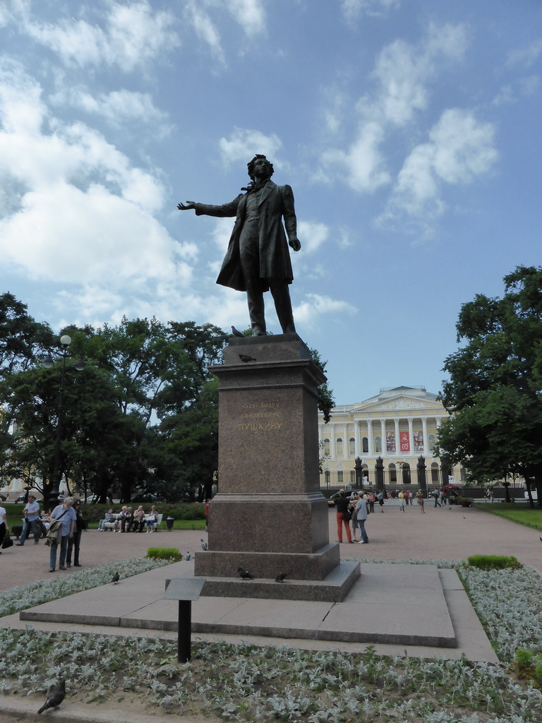 Statue of Alexander Pushkin at Iskusstv Square and the front of the State Russian Museum