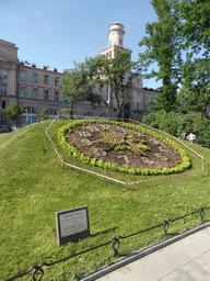 Floral clock at Aleksandrovsky Park