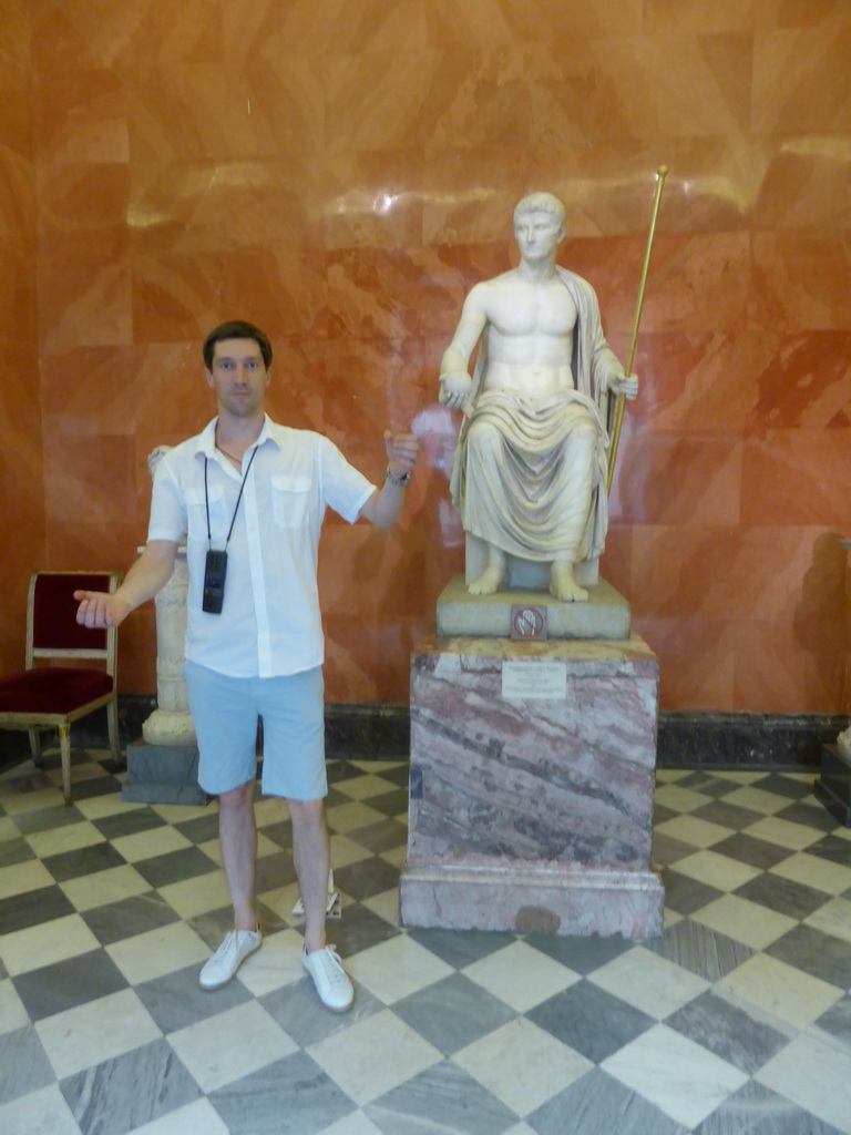 Tim with the statue of Emperor Octavian Augustus in the guise of Jupiter at the Augustus Room at the Ground Floor of the New Hermitage of the State Hermitage Museum
