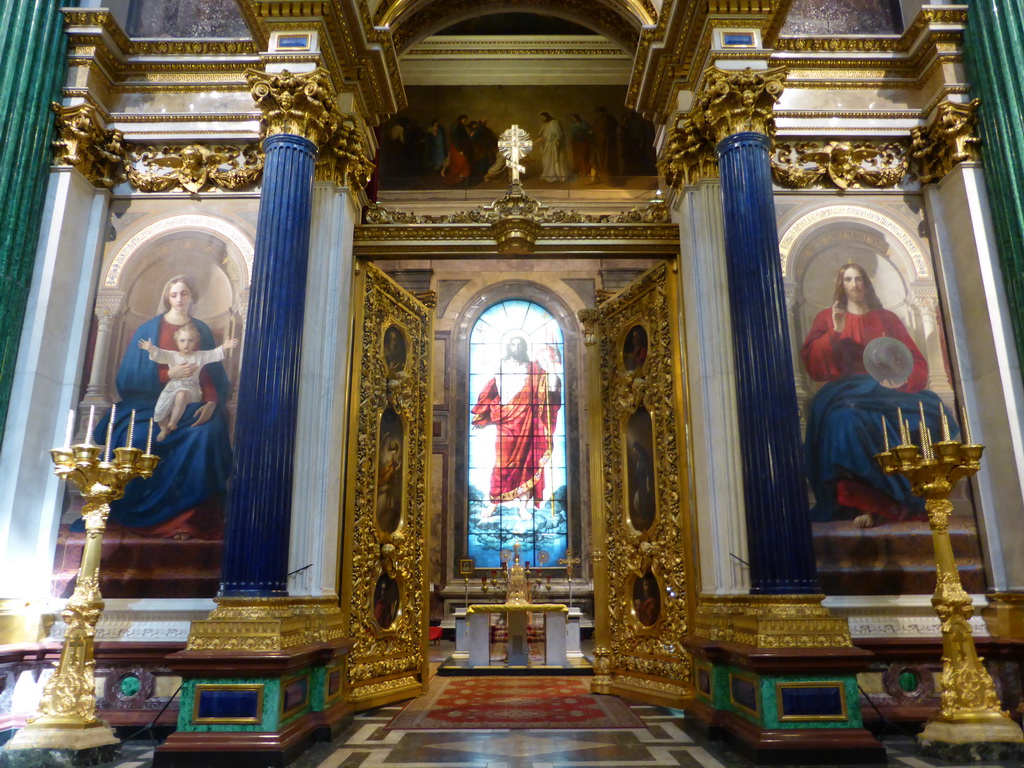 Central iconostasis and altar at the apse of Saint Isaac`s Cathedral