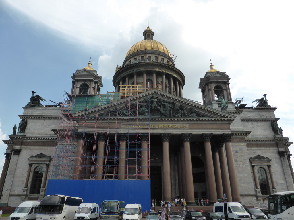 The northwest side of Saint Isaac`s Cathedral