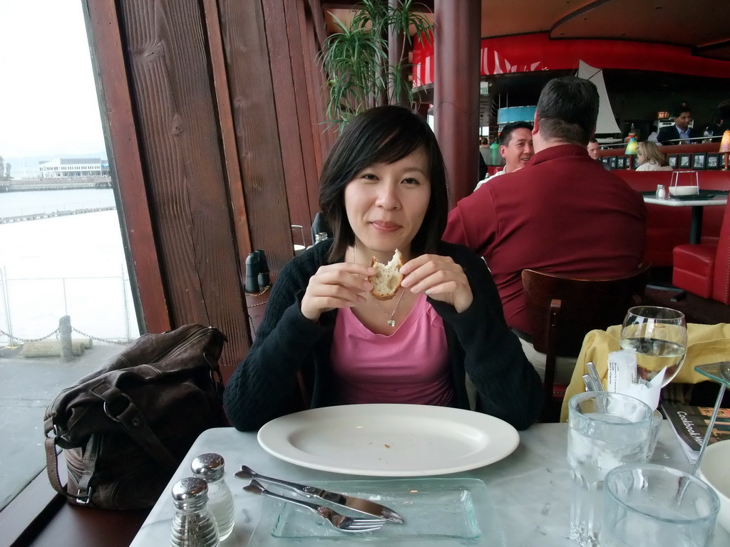 Mengjin having dinner in the Franciscan Crab Restaurant
