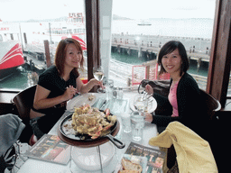 Miaomiao and Mengjin having dinner in the Franciscan Crab Restaurant