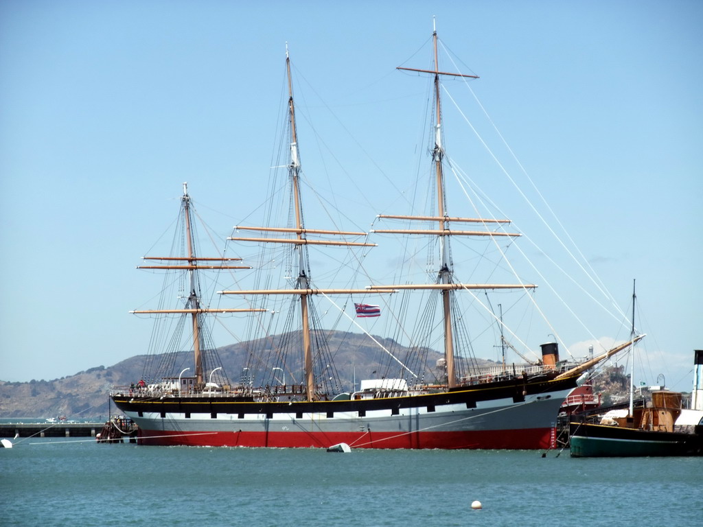 Boat in San Francisco Bay