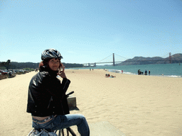 Miaomiao at the Golden Gate Bridge
