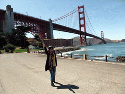 Mengjin at the Golden Gate Bridge