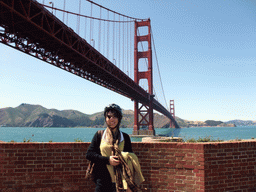 Mengjin at the Golden Gate Bridge