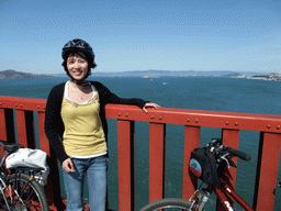 Mengjin on the Golden Gate Bridge