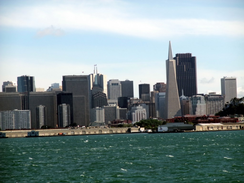 Skyline of San Francisco, from a boat in the San Francisco Bay