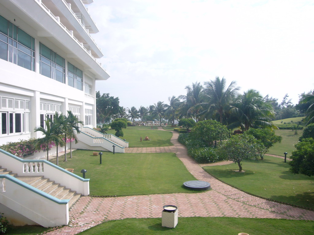 The gardens of Gloria Resort Sanya