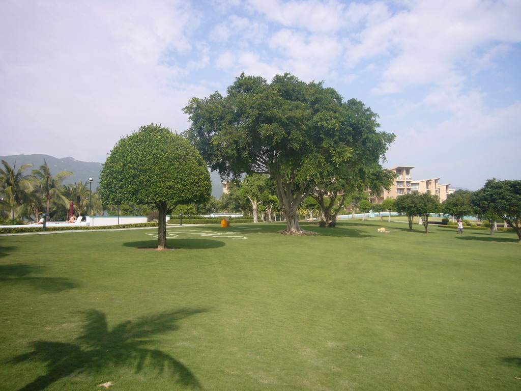 The gardens of the Gloria Resort Sanya